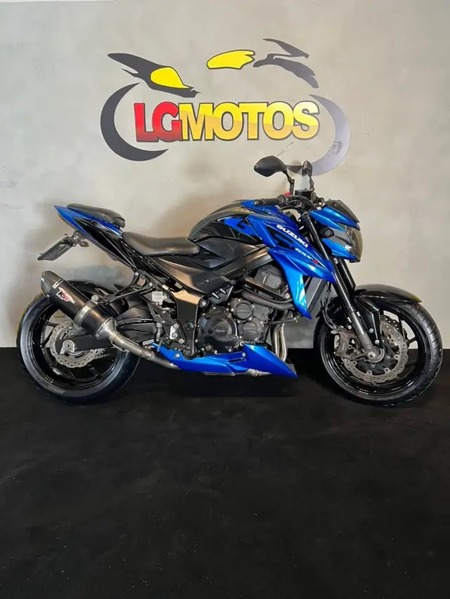 Moto Suzuki GSX-S 750 2019 750
