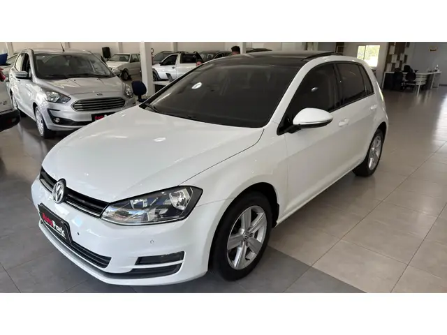 Carro Volkswagen Golf 2017 Highline 1.4 TSi (Flex)