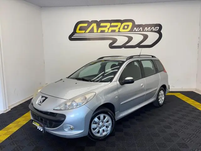 Carro Peugeot 207 SW 2010 XR S 1.4 8V (flex)