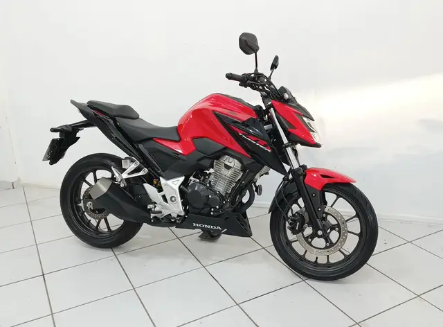 Moto Honda CB 300F Twister 2023 Standard