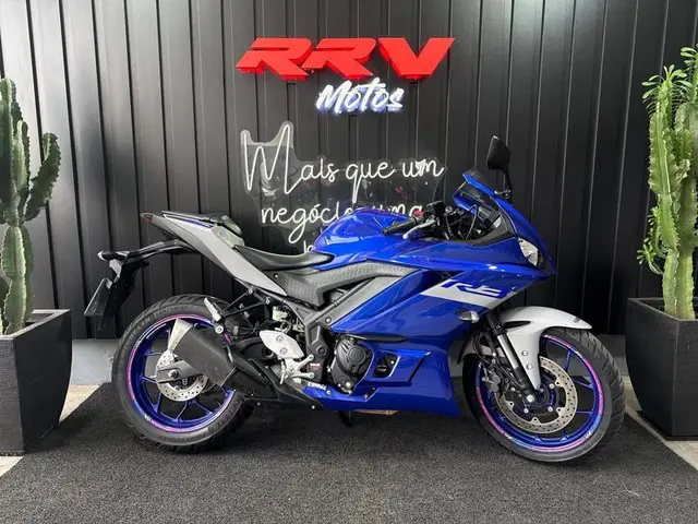 Moto Yamaha YZF R3 2021 (ABS)