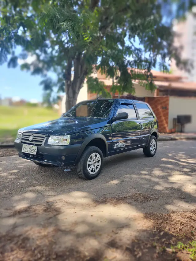 Carro Fiat Uno Mille 2013 Uno Mille WAY ECONOMY 1.0 F.Flex