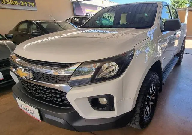 Carro Chevrolet S10 Cabine Dupla 2023 LS 2.8 Turbodiesel