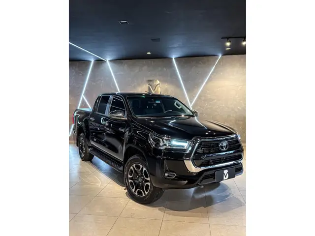 Carro Toyota Hilux Cabine Dupla 2022 SRX 2.8 TDI CD 4x4 (Aut)