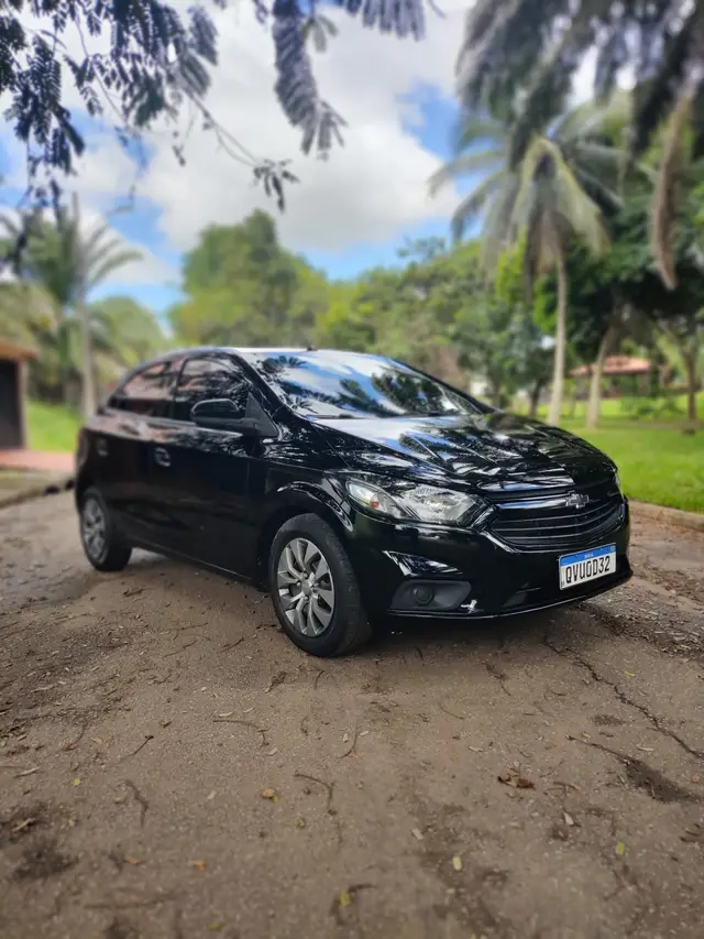 Carro Chevrolet Joy 2021 1.0 8V Black Edition (Flex)