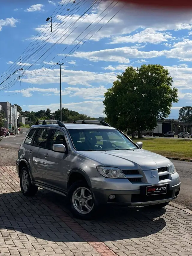 Carro Mitsubishi Airtrek 2005 4x4 2.4 16V (aut)
