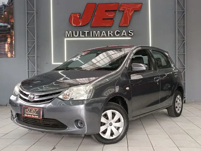 Carro Toyota Etios 2016 XS 1.5 (Flex)