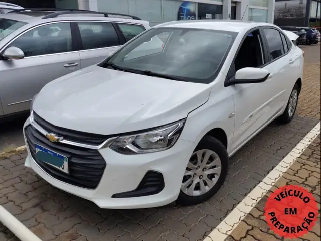 Carro Chevrolet Onix Plus 2022 1.0 LT (Flex)