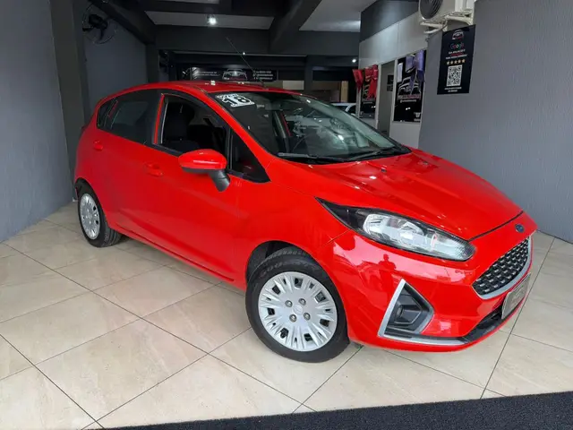 Carro Ford Fiesta Sedan 2018 TIT.Plus 1.0 12V EcoBoost Aut. 5p
