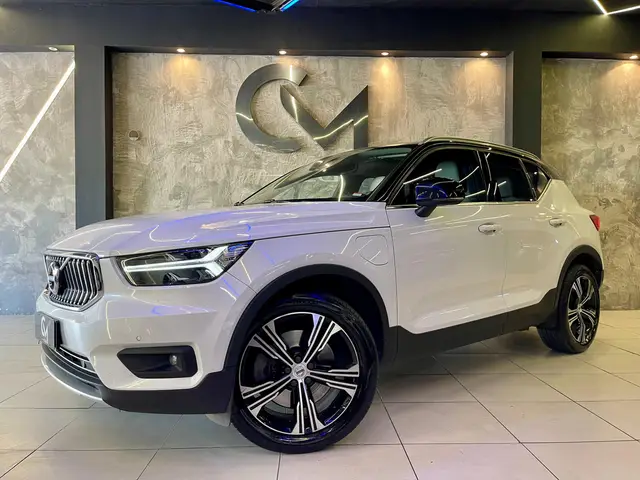 Carro Volvo XC40 2022 Inscription 1.5 T5 Hybrid AWD (Aut)
