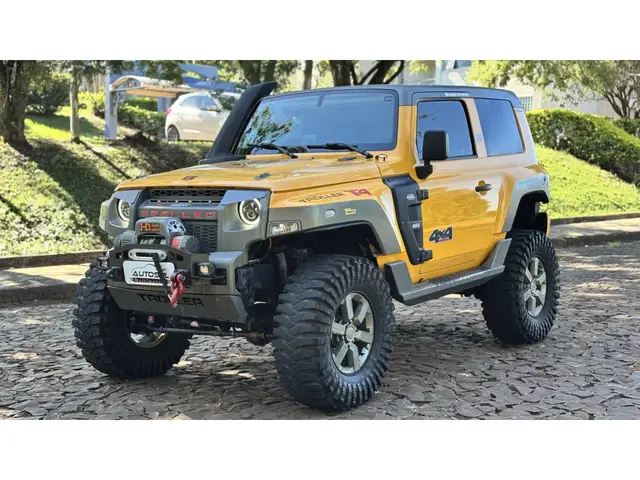 Carro Troller T4 2015 3.2 XLT Diesel