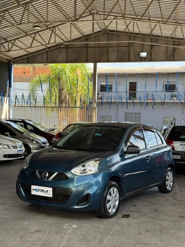 Carro Nissan March 2016 1.0 12V S (Flex)