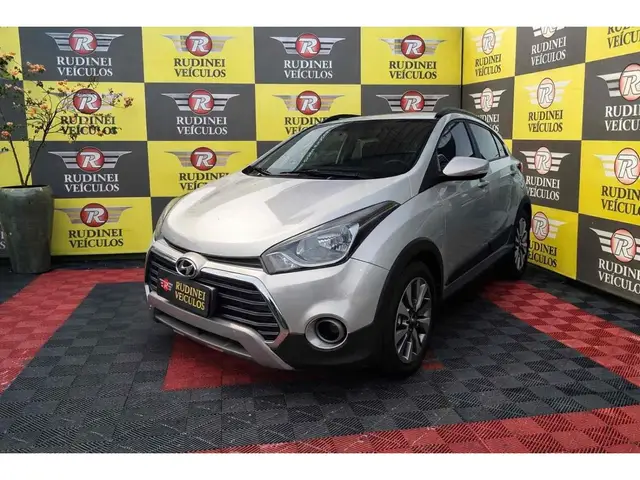 Carro Hyundai HB20X 2016 Style 1.6 (Flex)
