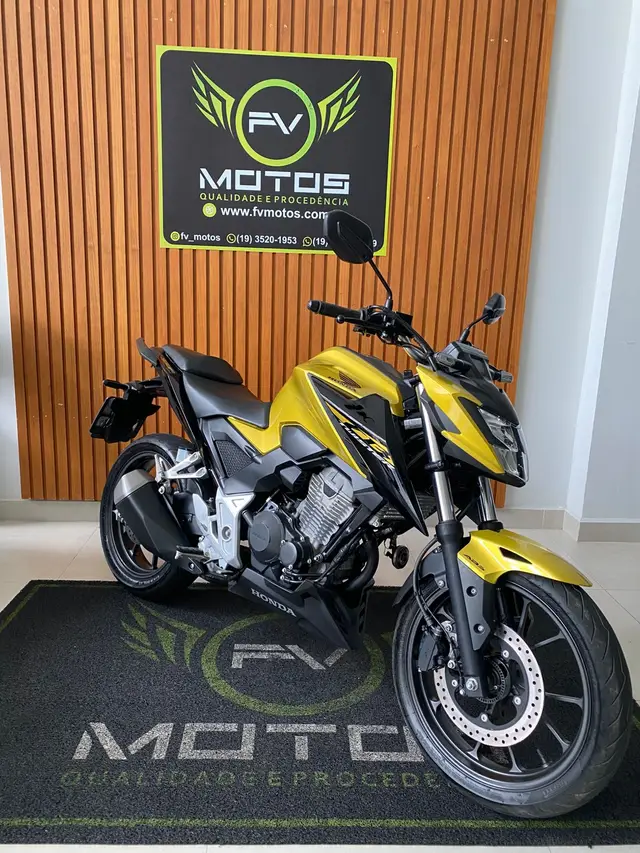 Moto Honda CB 300F Twister 2024 Standard