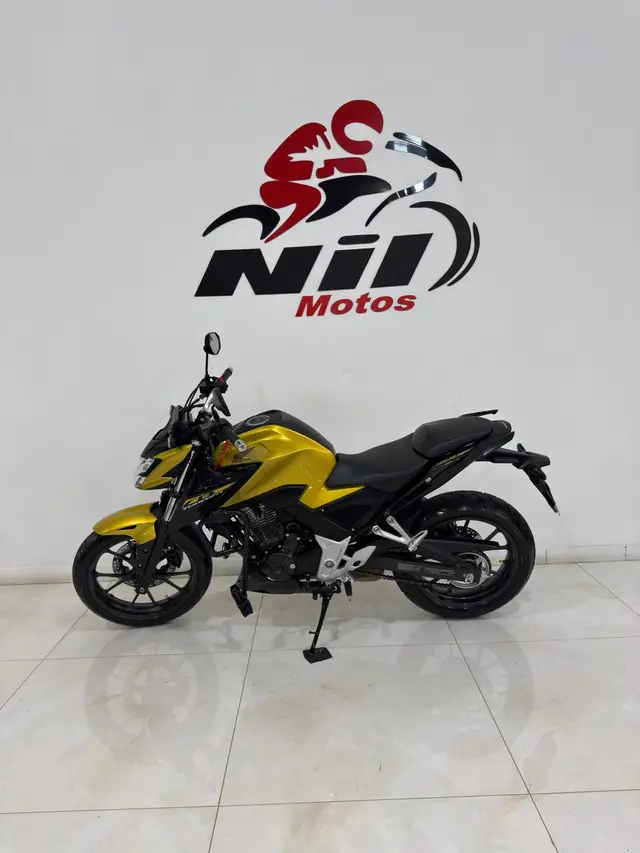 Moto Honda CB 300F Twister 2023 (ABS)