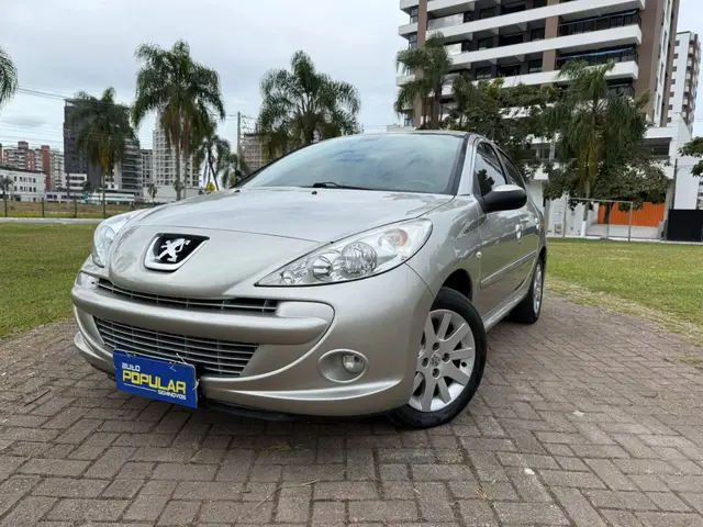 Carro Peugeot 207 2013 Hatch XS 1.6 16V (flex) (aut)