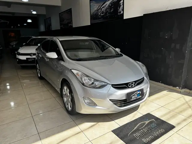 Carro Hyundai Elantra 2012 Sedan 1.8 GLS (aut)