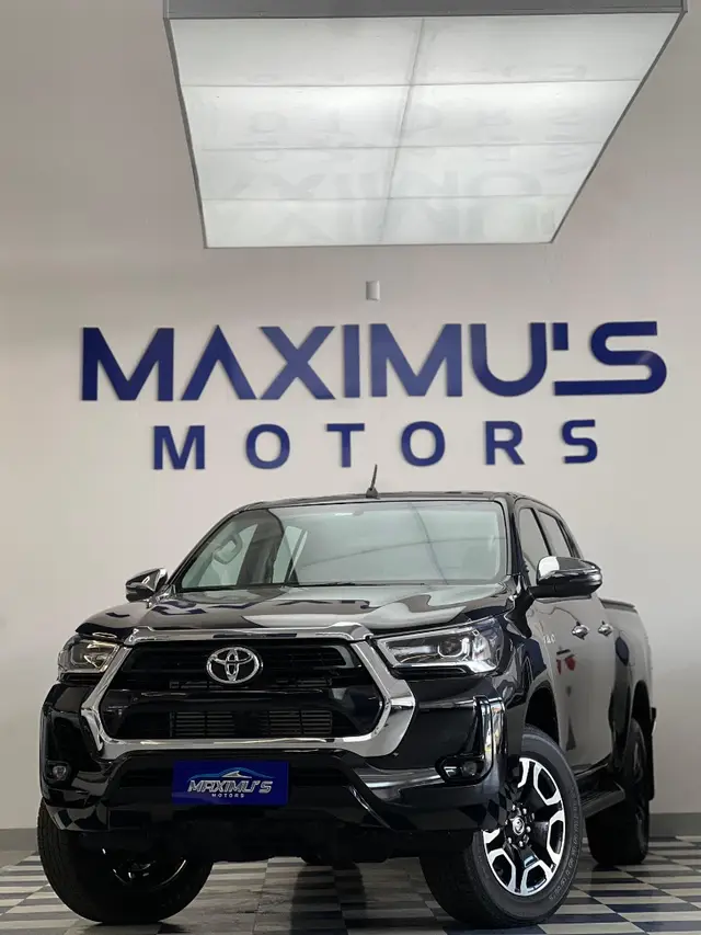 Carro Toyota Hilux Cabine Dupla 2025 SRV 4x4 2.8 Diesel