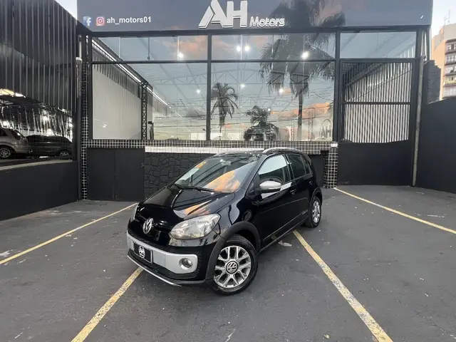 Carro Volkswagen Up! 2016 1.0 12v E-Flex cross up!