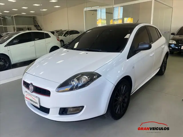 Carro Fiat Bravo 2013 Sporting 1.8 16V (Flex)