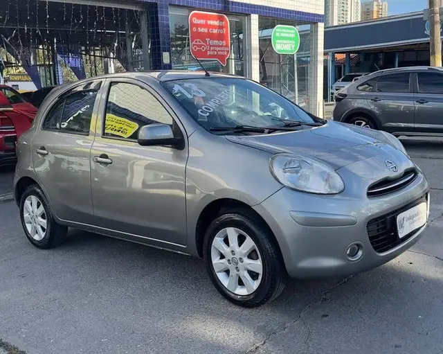 Carro Nissan March 2013 1.6 16V S (Flex)