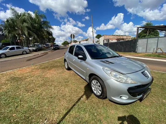 Carro Peugeot 207 2009 Hatch XR S 1.4 8V (flex)