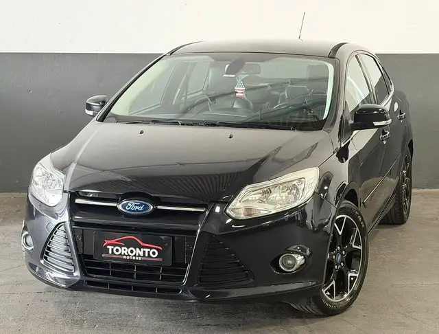 Carro Ford Focus Sedan 2015 Titanium 2.0 16V PowerShift