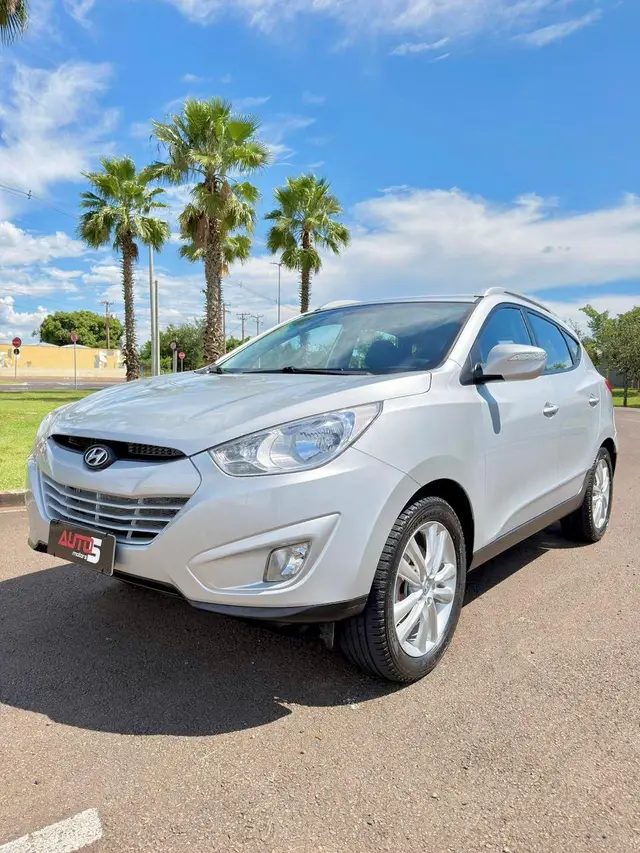 Carro Hyundai ix35 2014 2.0 2WD (Aut) (Flex)
