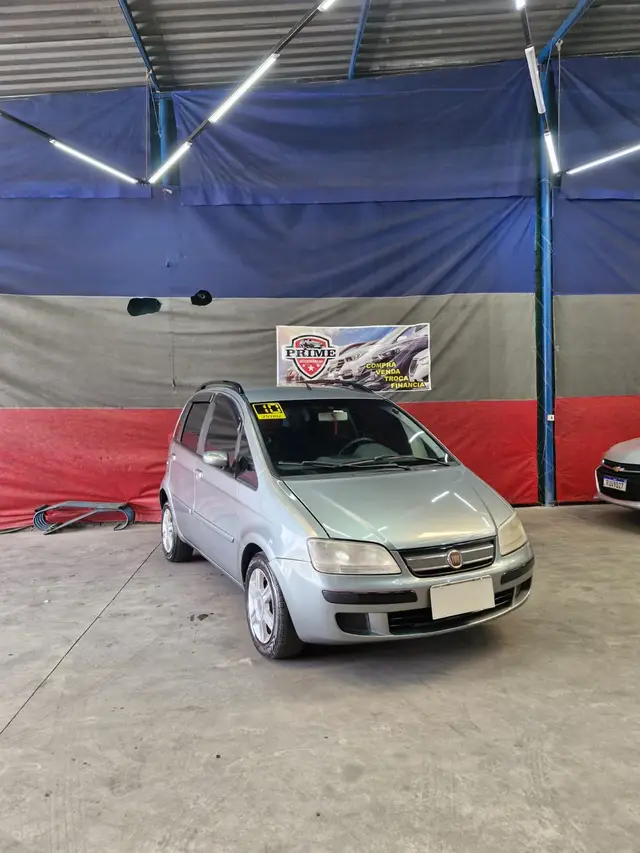 Carro Fiat Idea 2010 ELX 1.4 (Flex)