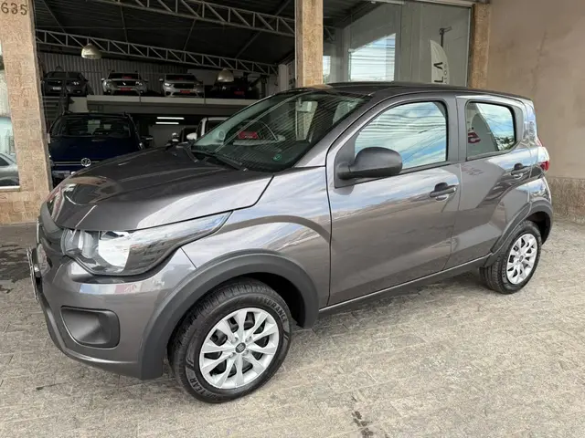 Carro Fiat Mobi 2025 Like 1.0