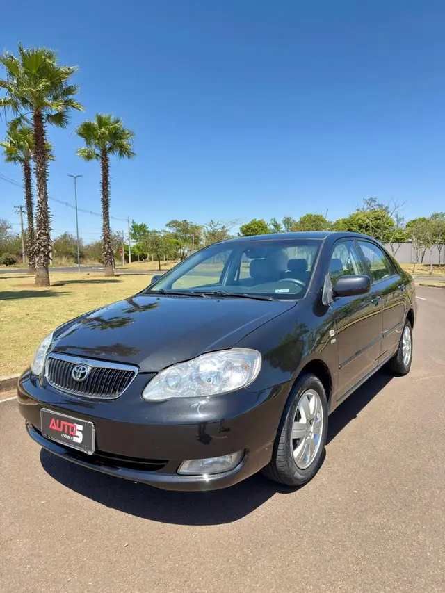 Carro Toyota Corolla 2005 Sedan SEG 1.8 16V (nova série) (aut)