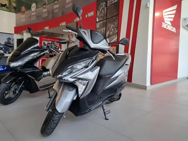 Moto Honda Elite 125 2026 CBS