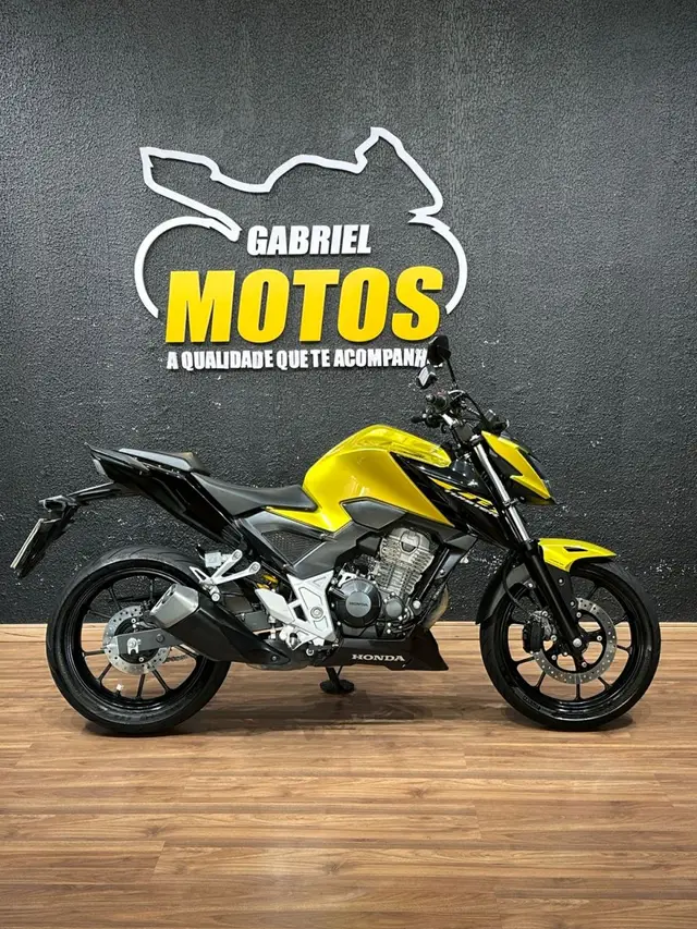 Moto Honda CB 300F Twister 2024 (ABS)