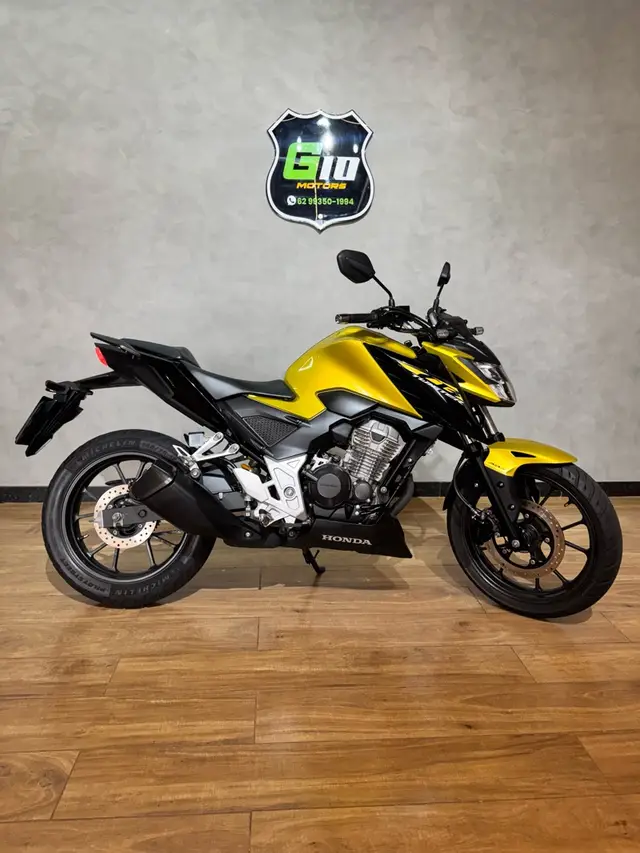 Moto Honda CB 300F Twister 2024 (CBS)
