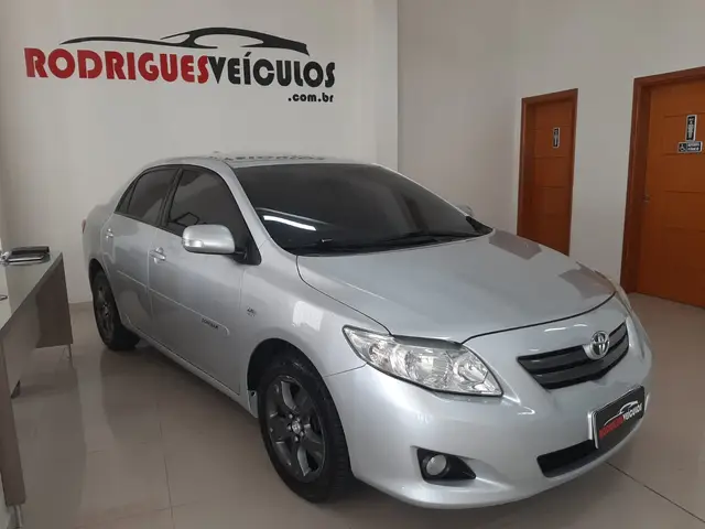 Carro Toyota Corolla 2010 Sedan XEi 1.8 16V (flex)