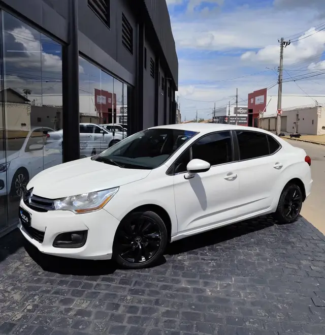 Carro Citroën C4 Lounge 2014 Tendance 2.0i (Aut)