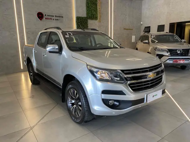 Carro Chevrolet S10 Cabine Dupla 2017 S10 2.8 CTDI LTZ 4WD (Cabine Dupla) (Aut)