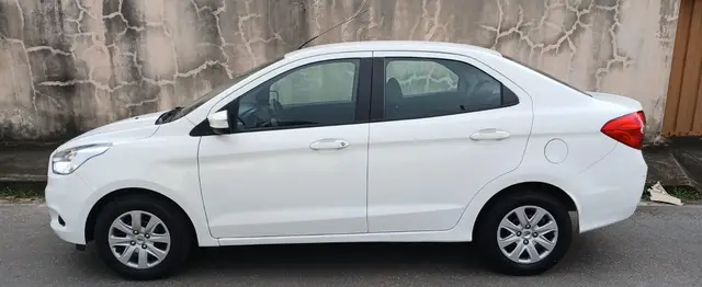 Carro Ford Ka Sedan 2016 SE 1.5 16v (Flex)