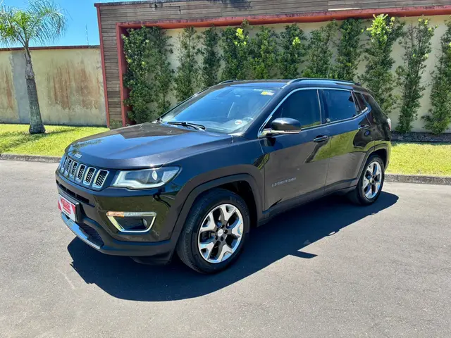 Carro Jeep Compass 2018 2.0 Limited (Aut) (Flex)