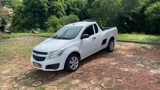 Carro Chevrolet Montana 2012 LS 1.4 (Flex)