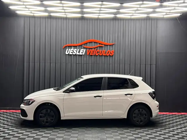 Carro Volkswagen Polo 2025 Track 1.0 Flex 12V 5p