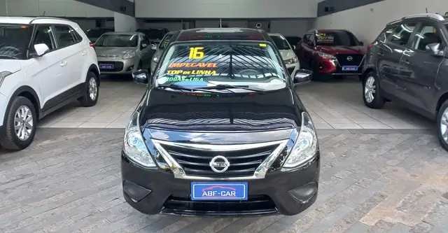 Carro Nissan Versa 2016 1.6 16V SL (Flex)