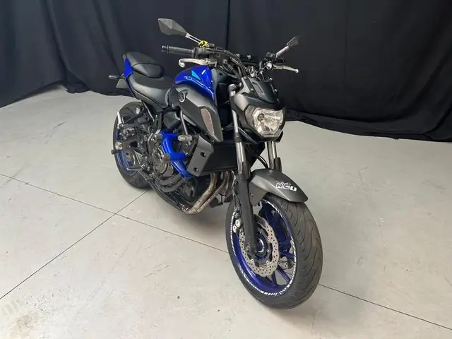 Moto Yamaha MT-07 2023 ABS