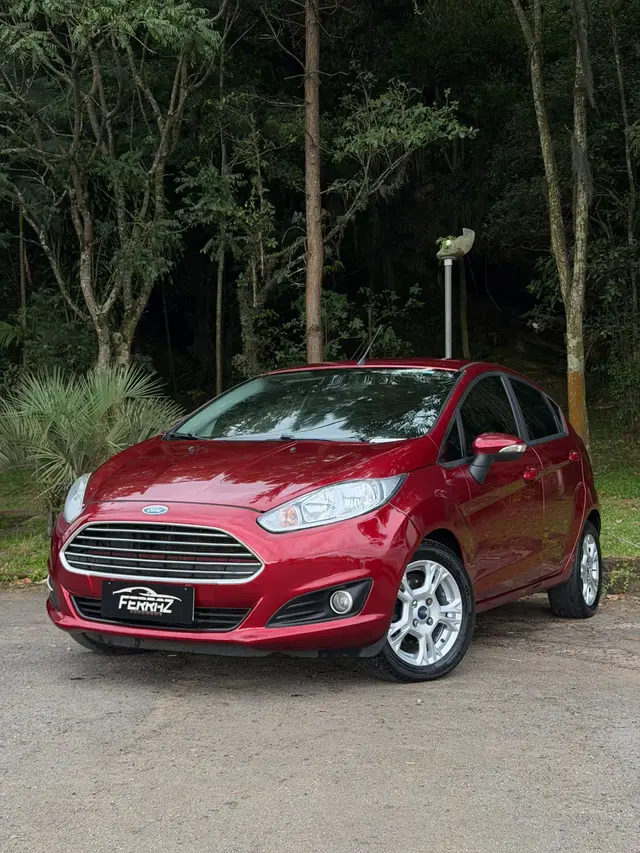 Carro Ford Fiesta Hatch 2014 1.6 (Aut.)