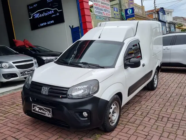 Carro Fiat Fiorino 2023 1.4 Endurance (Flex)