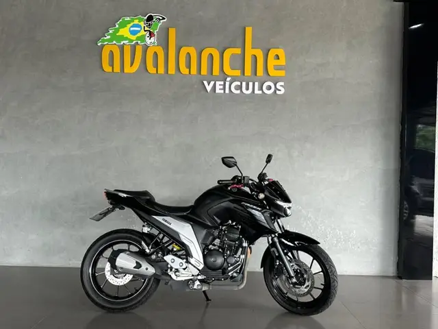 Moto Yamaha Fazer FZ25 2023 Flex