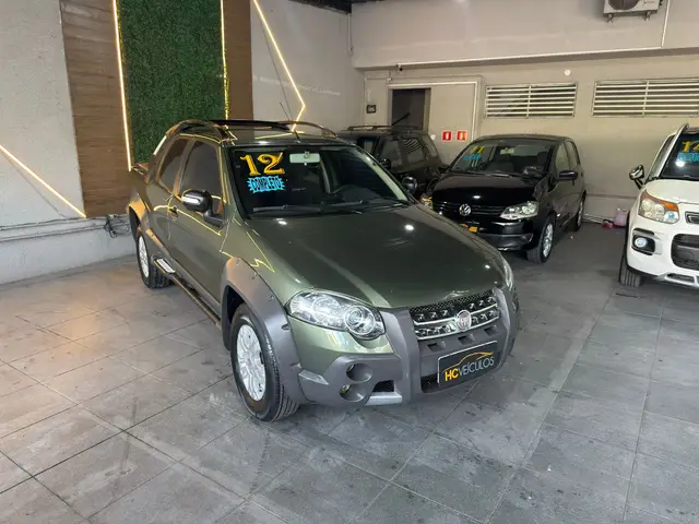 Carro Fiat Strada 2012 Adventure 1.8 16V Dualogic (Flex) (Cabine Dupla)