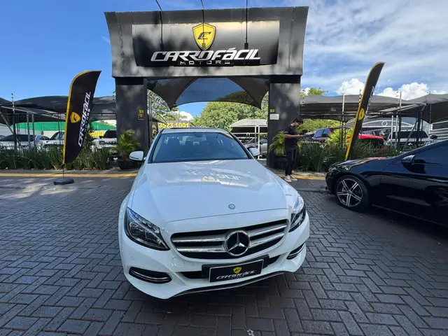 Carro Mercedes-Benz Classe C 2015 C 200 Avantgarde