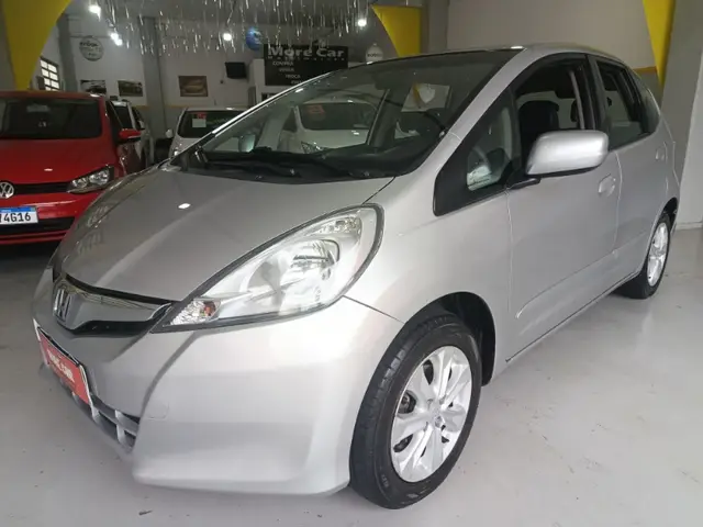 Carro Honda Fit 2014 LX 1.4 (flex)