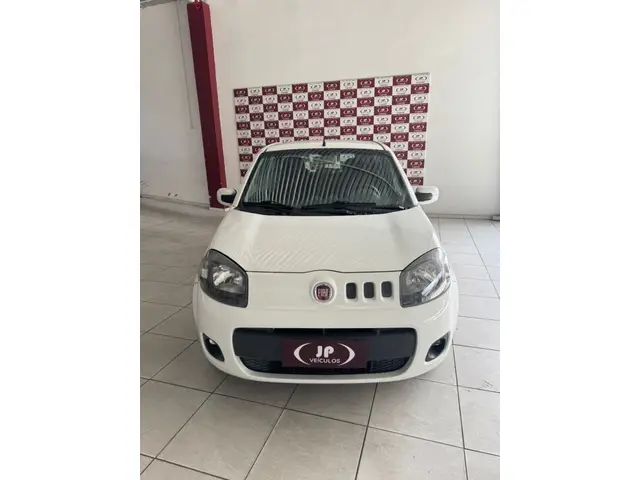 Carro Fiat Uno 2016 Vivace 1.0 8V (Flex) 2p